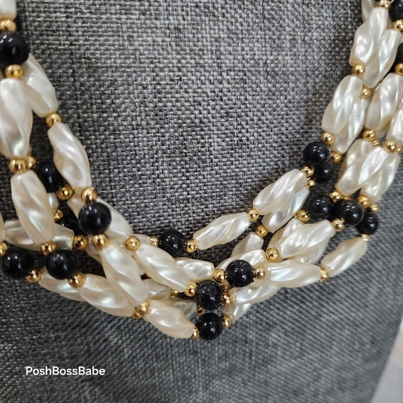 Vintage 5-Strand Faux Pearl & Black Bead Necklace Bracelet Set 20"/9" Gold Tone - Picture 6 of 6